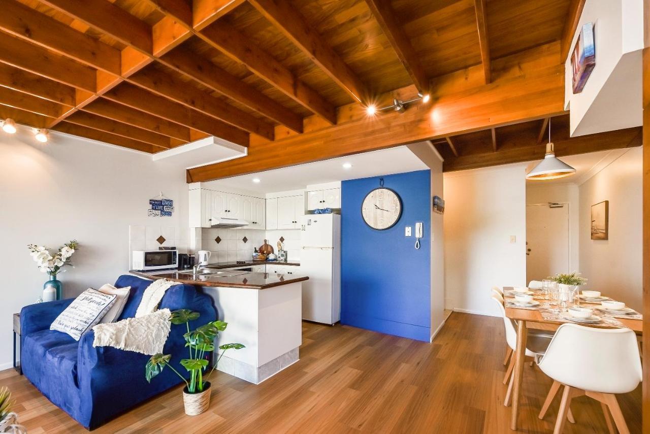 Santa Fe By The Broadwater Gold Coast